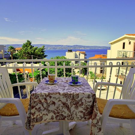 Apartments Mandalinic Omiš Kültér fotó