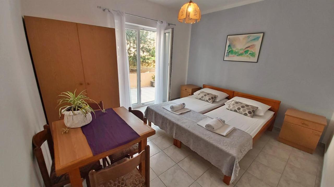 Apartments Mandalinic Omiš Kültér fotó