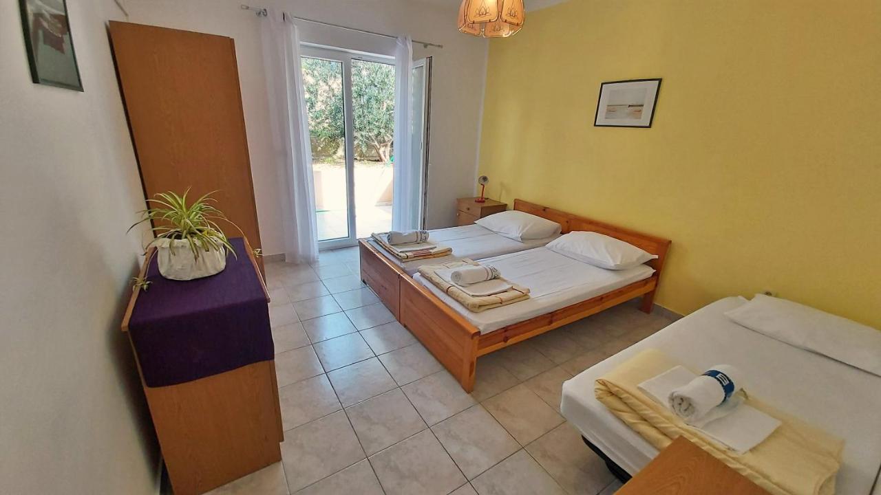 Apartments Mandalinic Omiš Kültér fotó