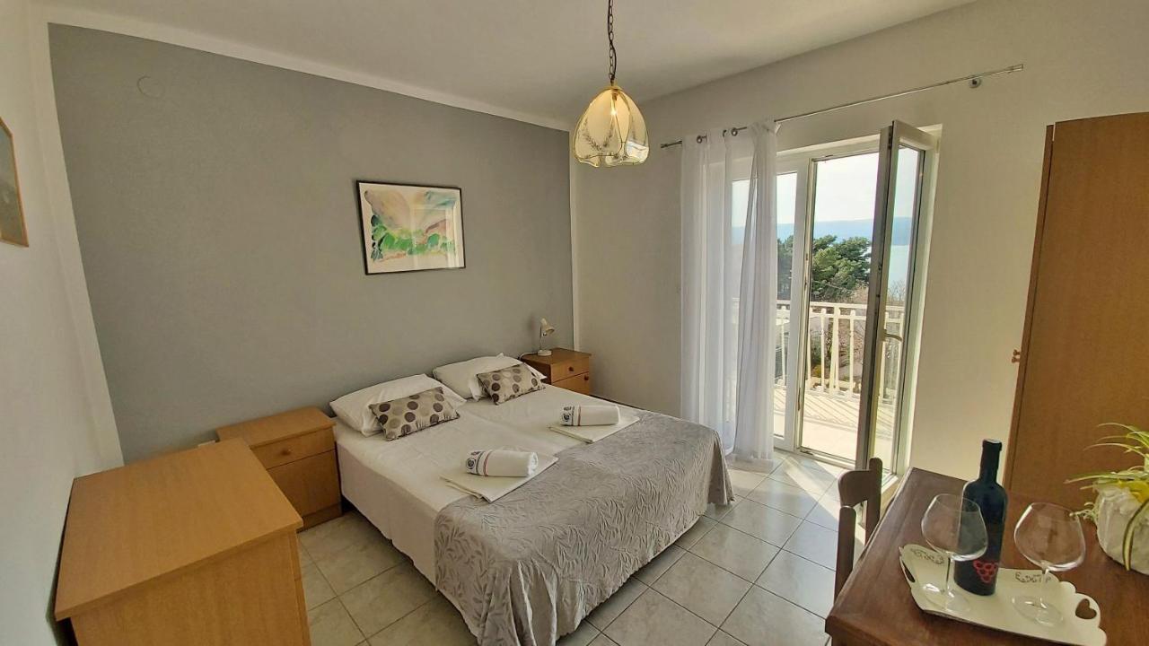Apartments Mandalinic Omiš Kültér fotó