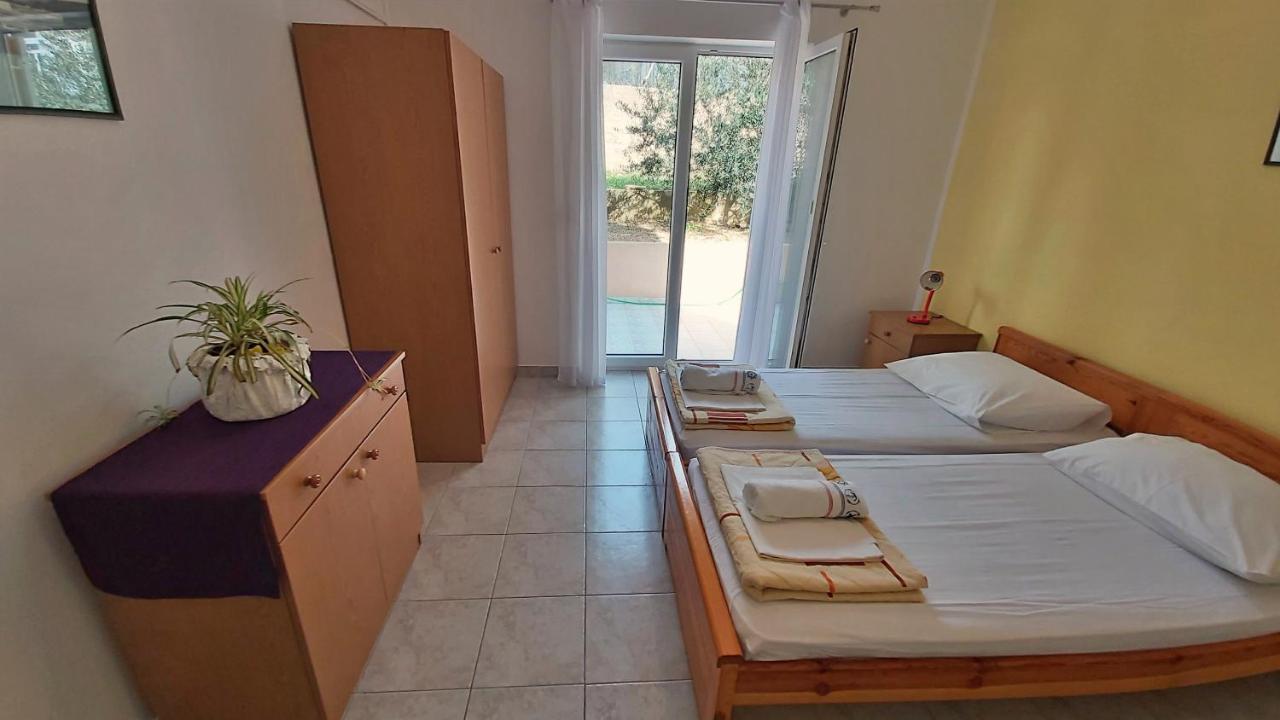 Apartments Mandalinic Omiš Kültér fotó