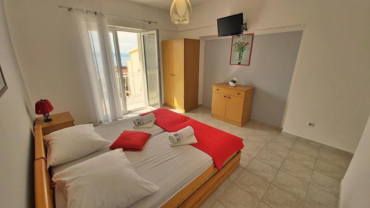 Apartments Mandalinic Omiš Kültér fotó
