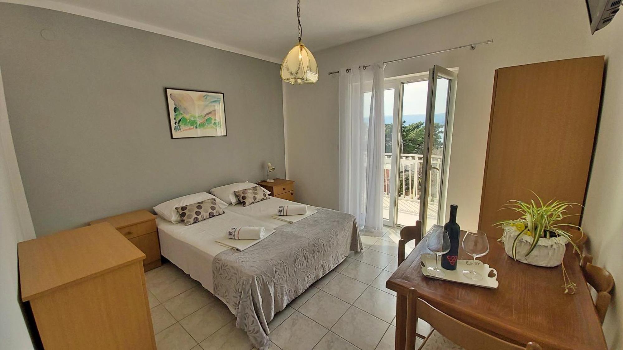 Apartments Mandalinic Omiš Kültér fotó